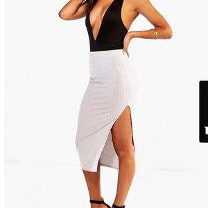 Boohoo Ribbed Side Split Midi Skirt